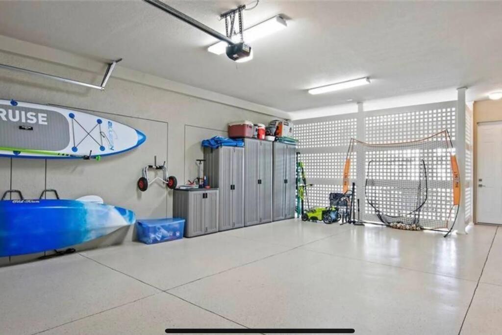 Luxurious Modern Townhouse Right Across Beach!! Table Tennis St. Pete Beach Extérieur photo