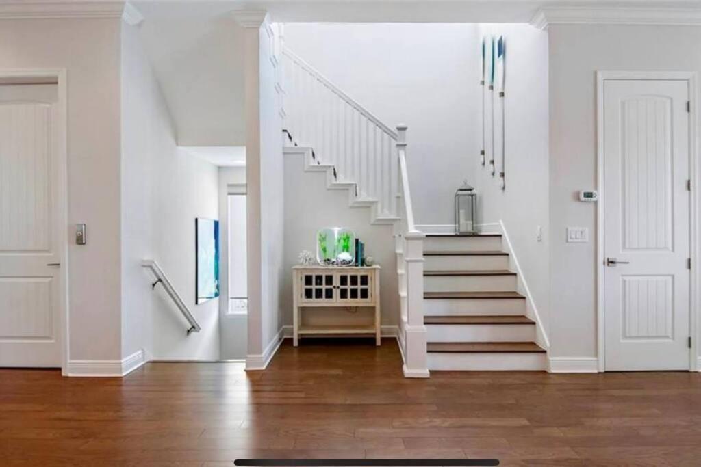 Luxurious Modern Townhouse Right Across Beach!! Table Tennis St. Pete Beach Extérieur photo